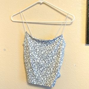 Crop top tank top